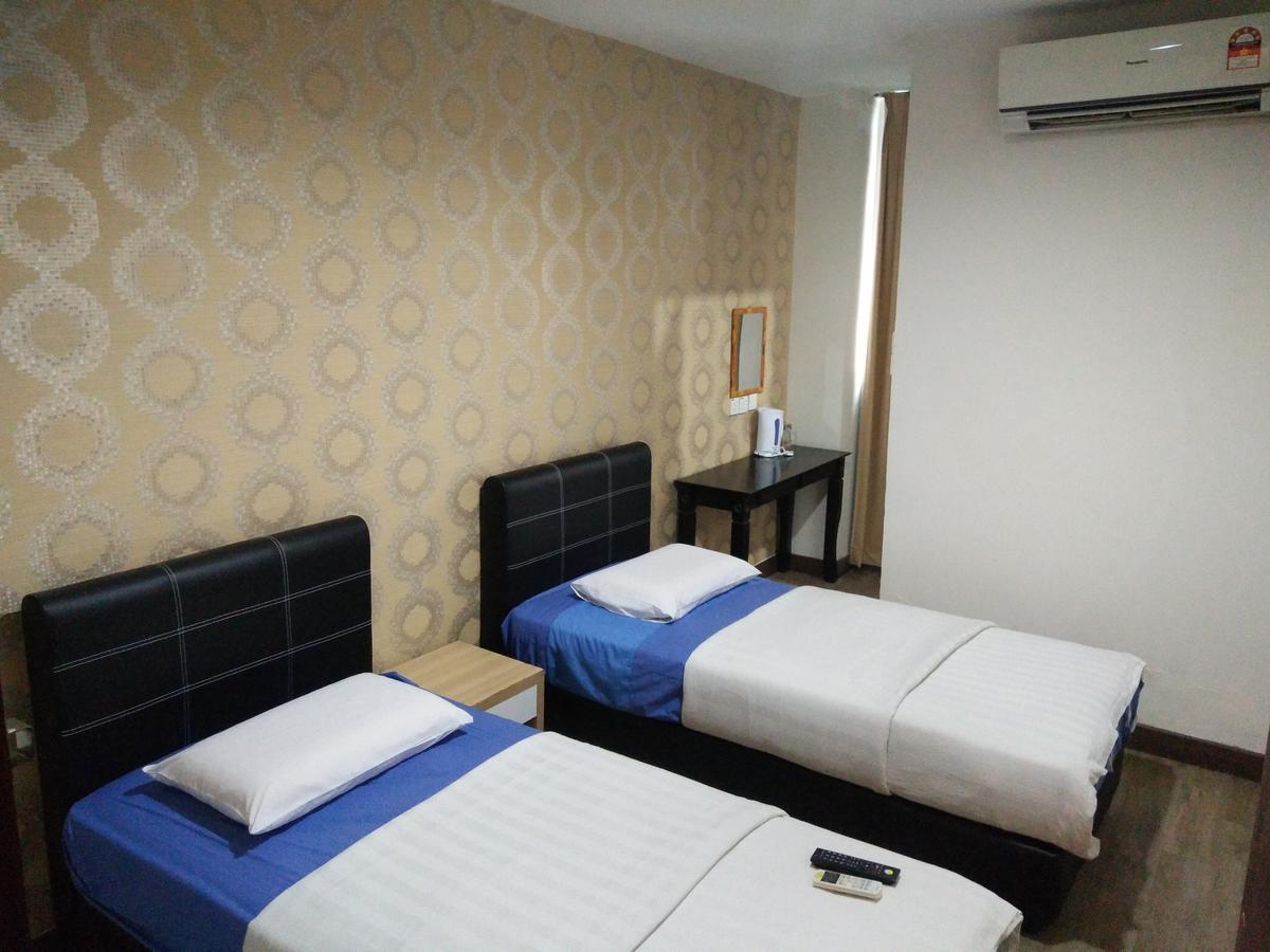 Hotel Truly Asia Кота-Кинабалу Экстерьер фото